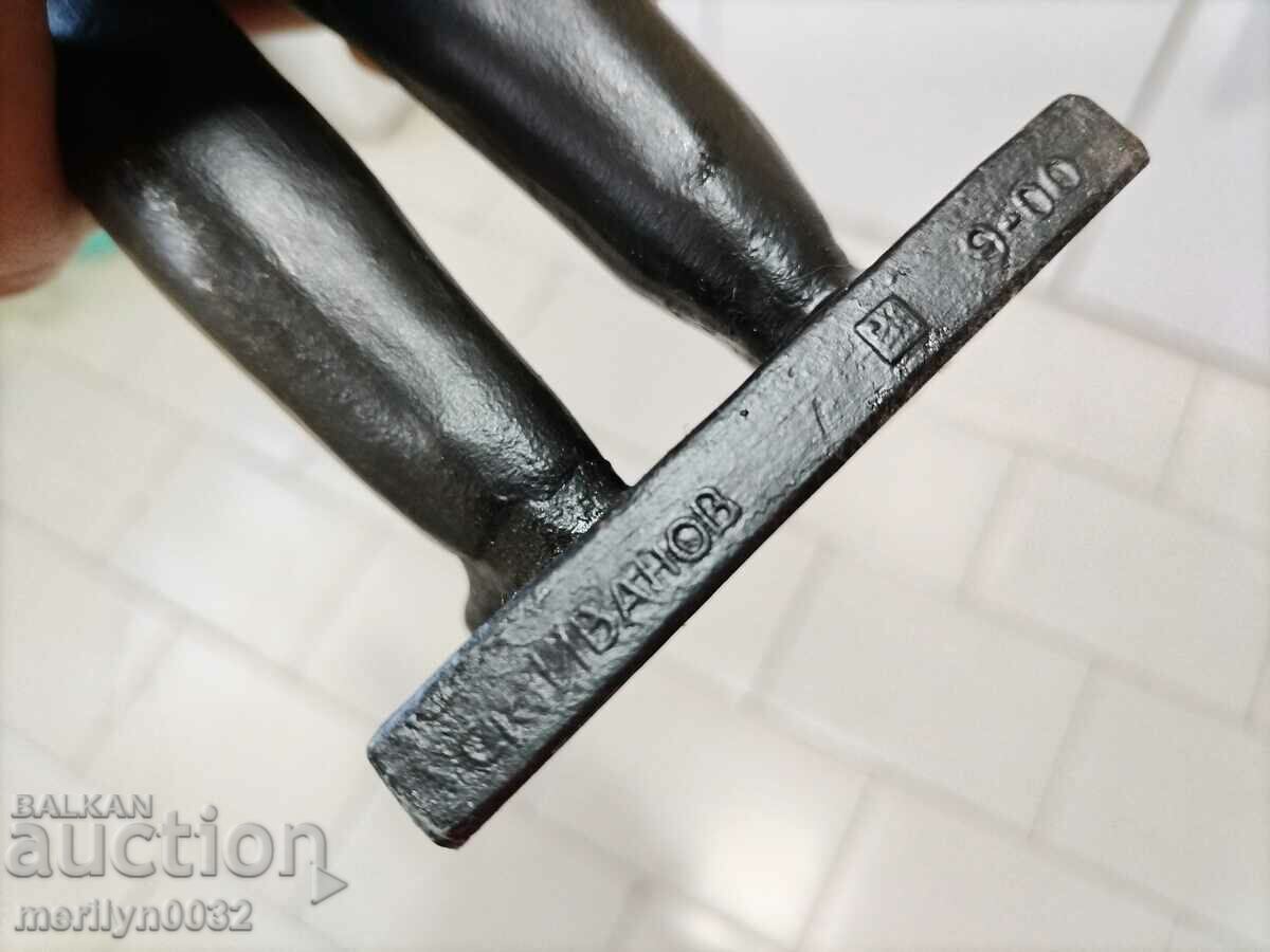 Доставка на Статуетка  фигура Ленин пластика скулптура СССР 70-те год