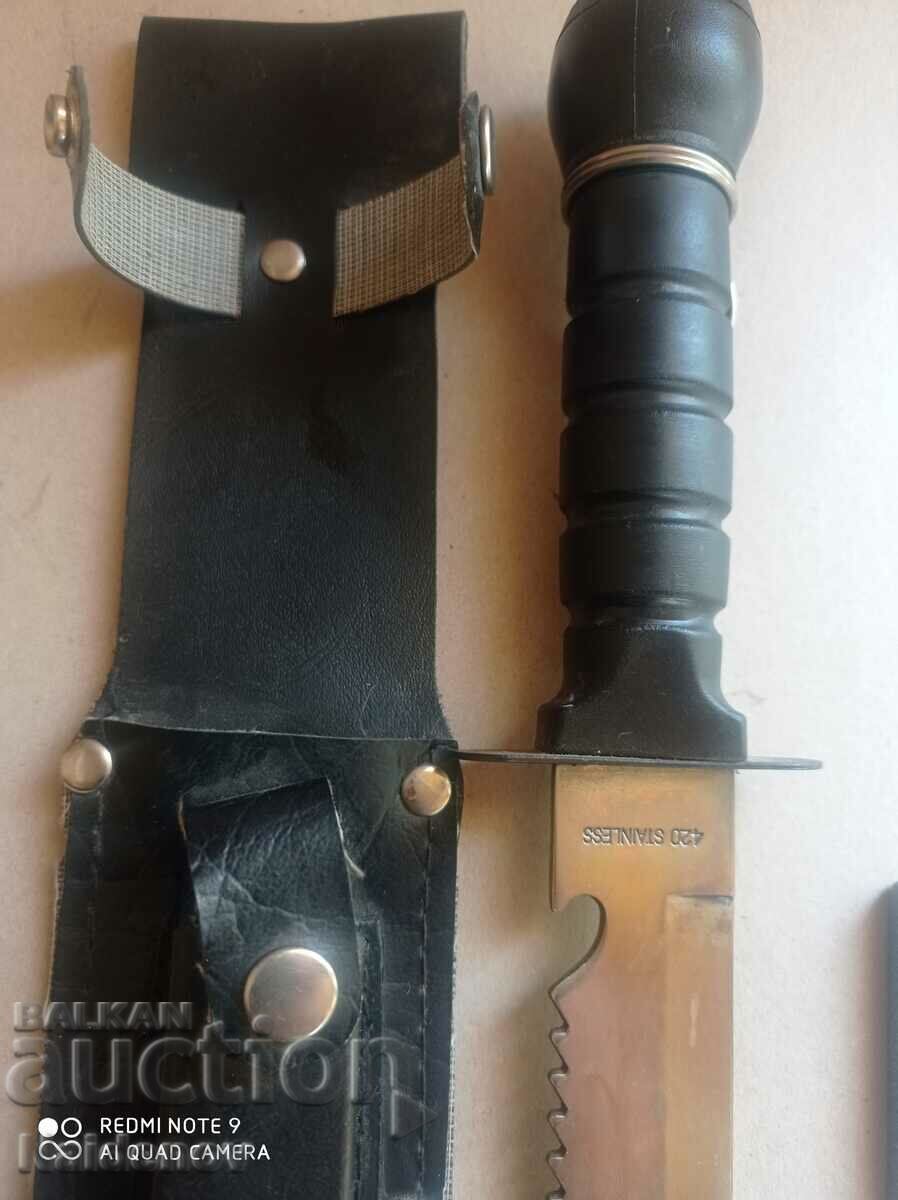 Auction Rambo type survival knife Auction Rambo type survival knife