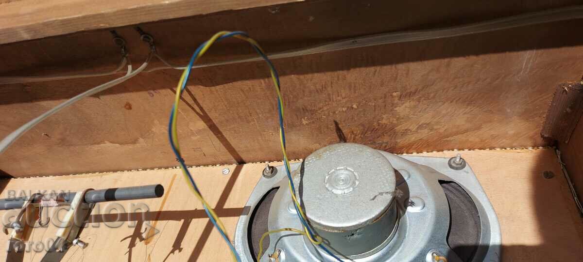 MELODY 2 - EXCELLENT CONDITION - 7 MELODY 2 - EXCELLENT CONDITION - 7