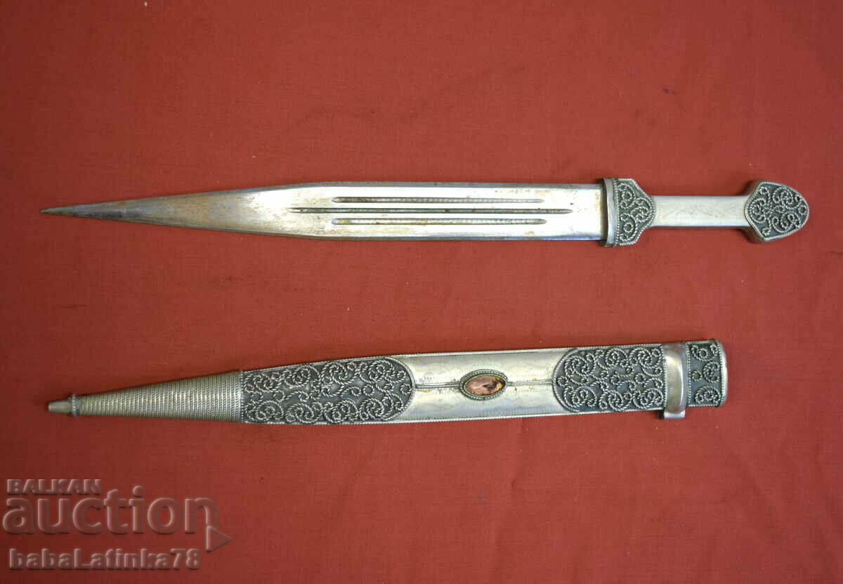 Antique North Caucasian dagger