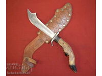 Interesting massive Bulgarian steel hunting knife