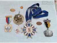 BADGES BADGES MEDALS PLAQUES LOT 8 PCS