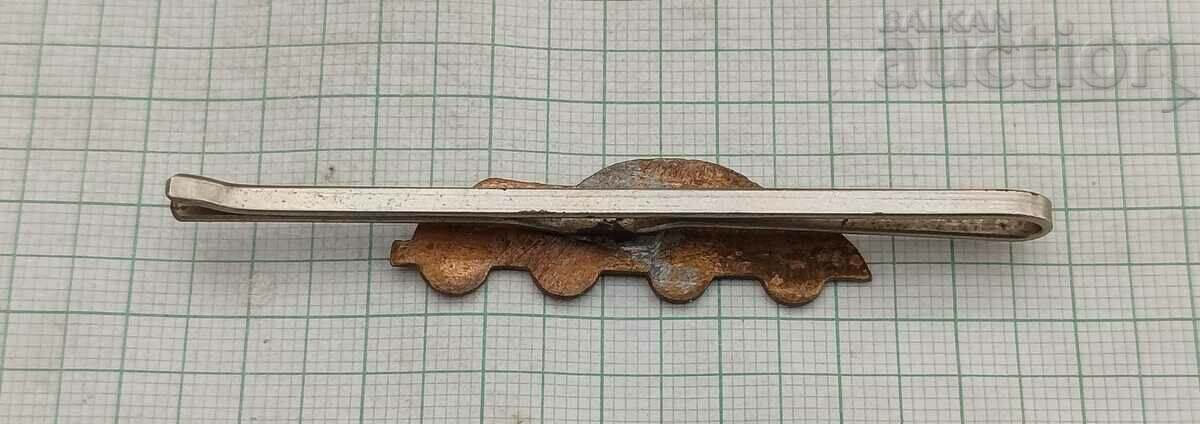 Auction CAR ENAMEL HAIR BAR Auction CAR ENAMEL HAIR BAR