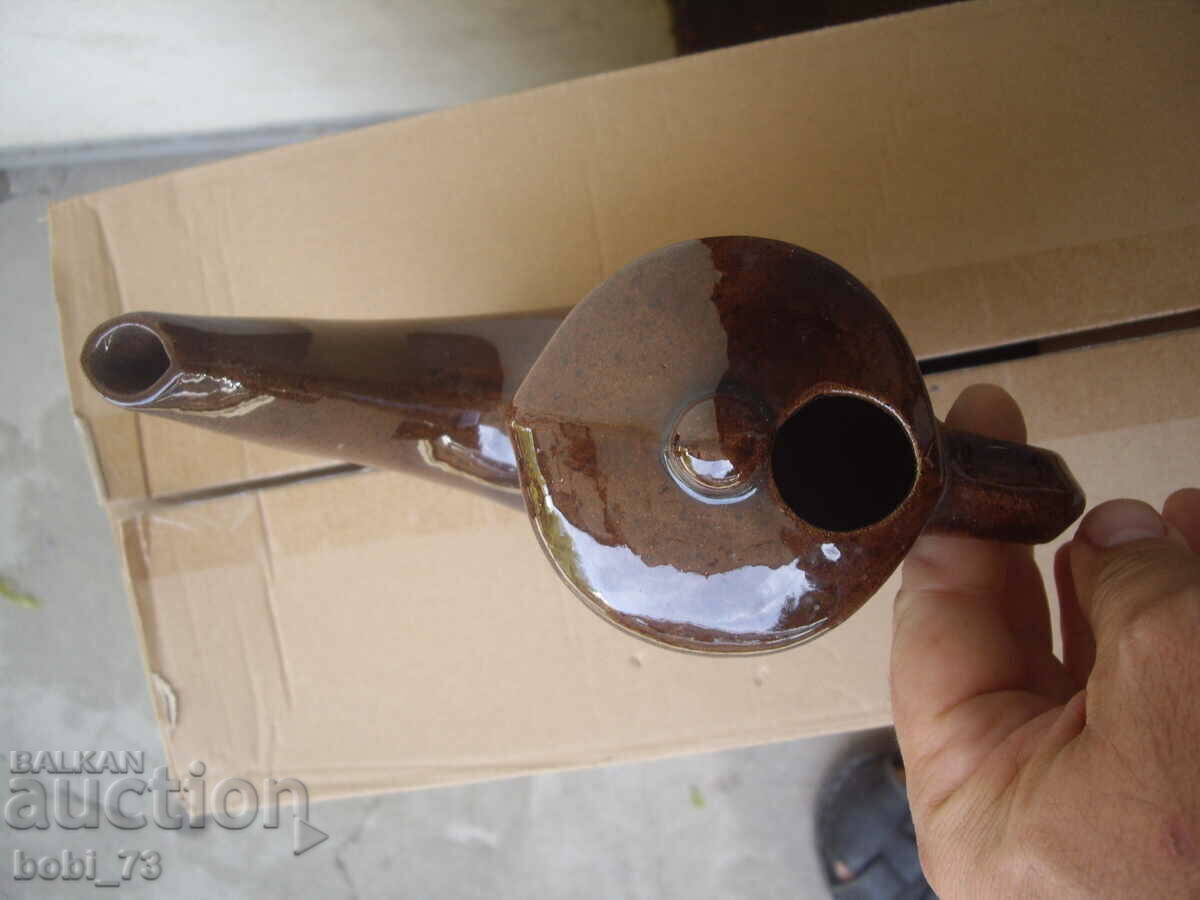 Auction An interesting old ceramic pot.. Auction An interesting old ceramic pot..