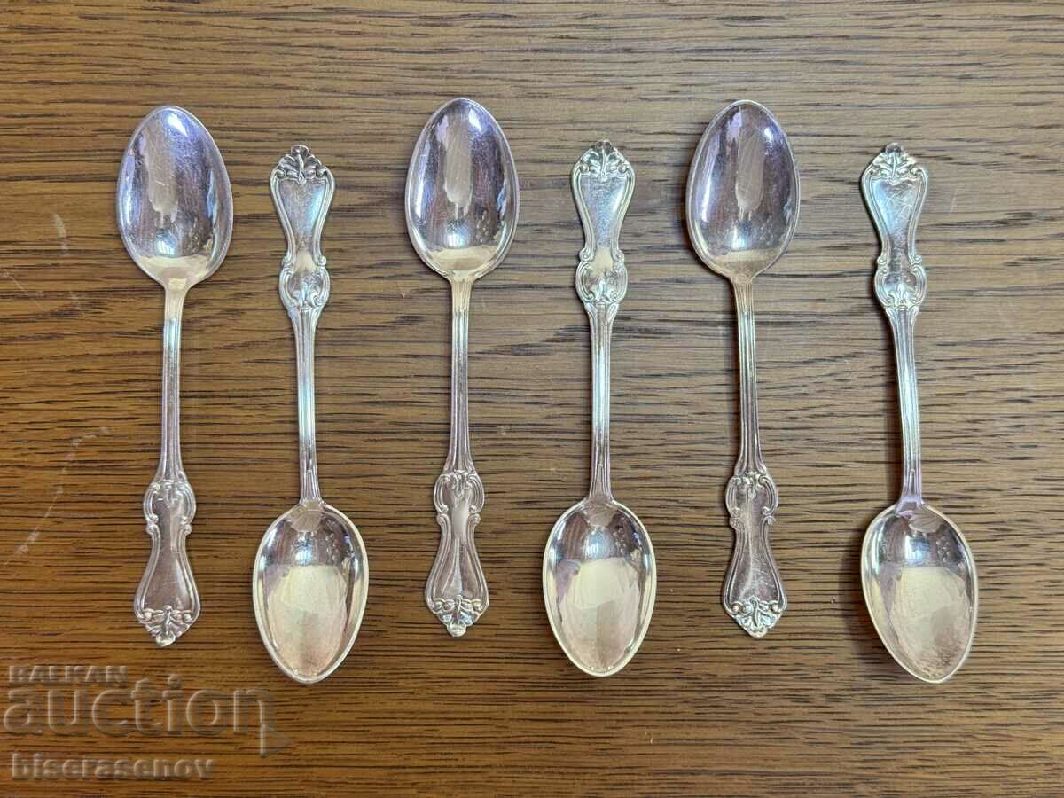 Spoons with markings