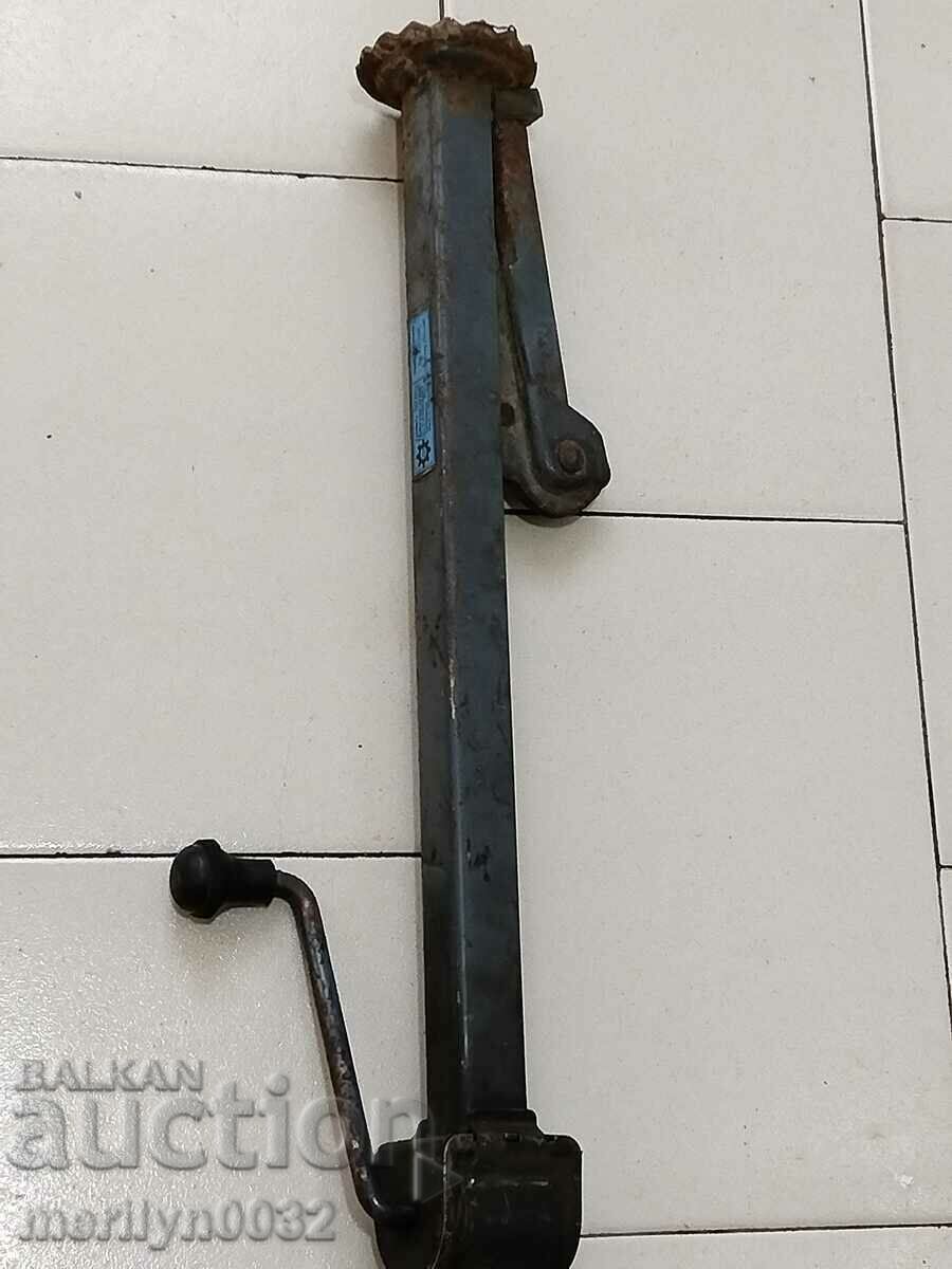 Παλιό γρύλο αυτοκινήτου από πολωνικό όχημα Fiat 125 με τιμή 40.00 BGN | € 20.45 Παλιό γρύλο αυτοκινήτου από πολωνικό όχημα Fiat 125 με τιμή 40.00 BGN | € 20.45