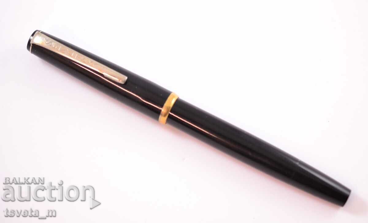 SENATOR/ GERMANY pen with gold nib