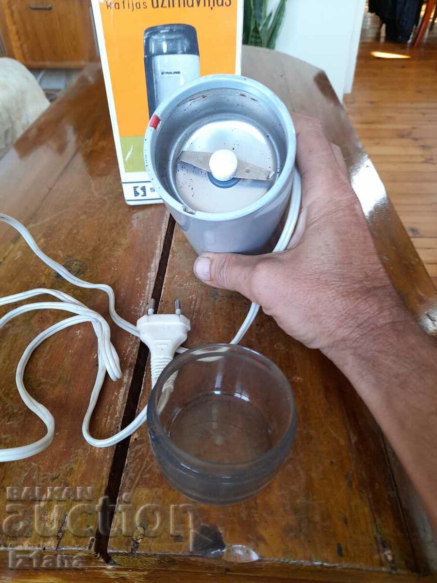 Auction Old coffee grinder, grinder, Straume coffee grinder Auction Old coffee grinder, grinder, Straume coffee grinder