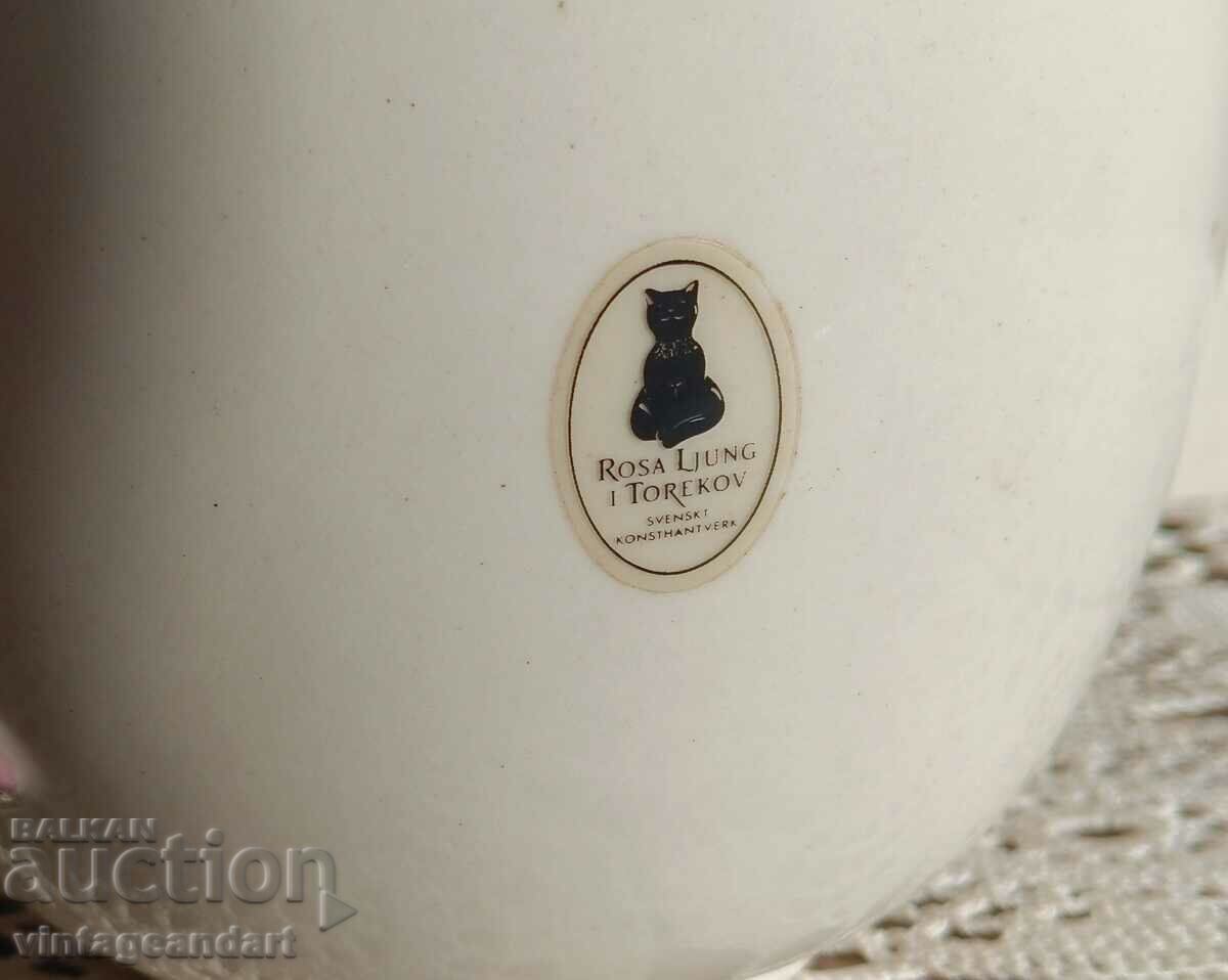 Collector vase, Rosa Ljung, Sweden, perfect with price 99.00 BGN | € 50.62 Collector vase, Rosa Ljung, Sweden, perfect with price 99.00 BGN | € 50.62