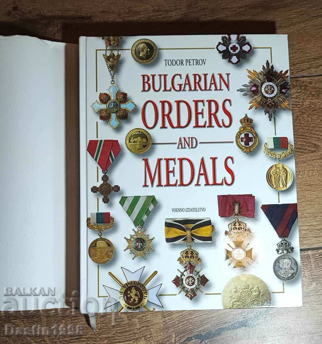 PERFECT BOOK CATALOG ORDERS AND MEDALS TODOR PETROV