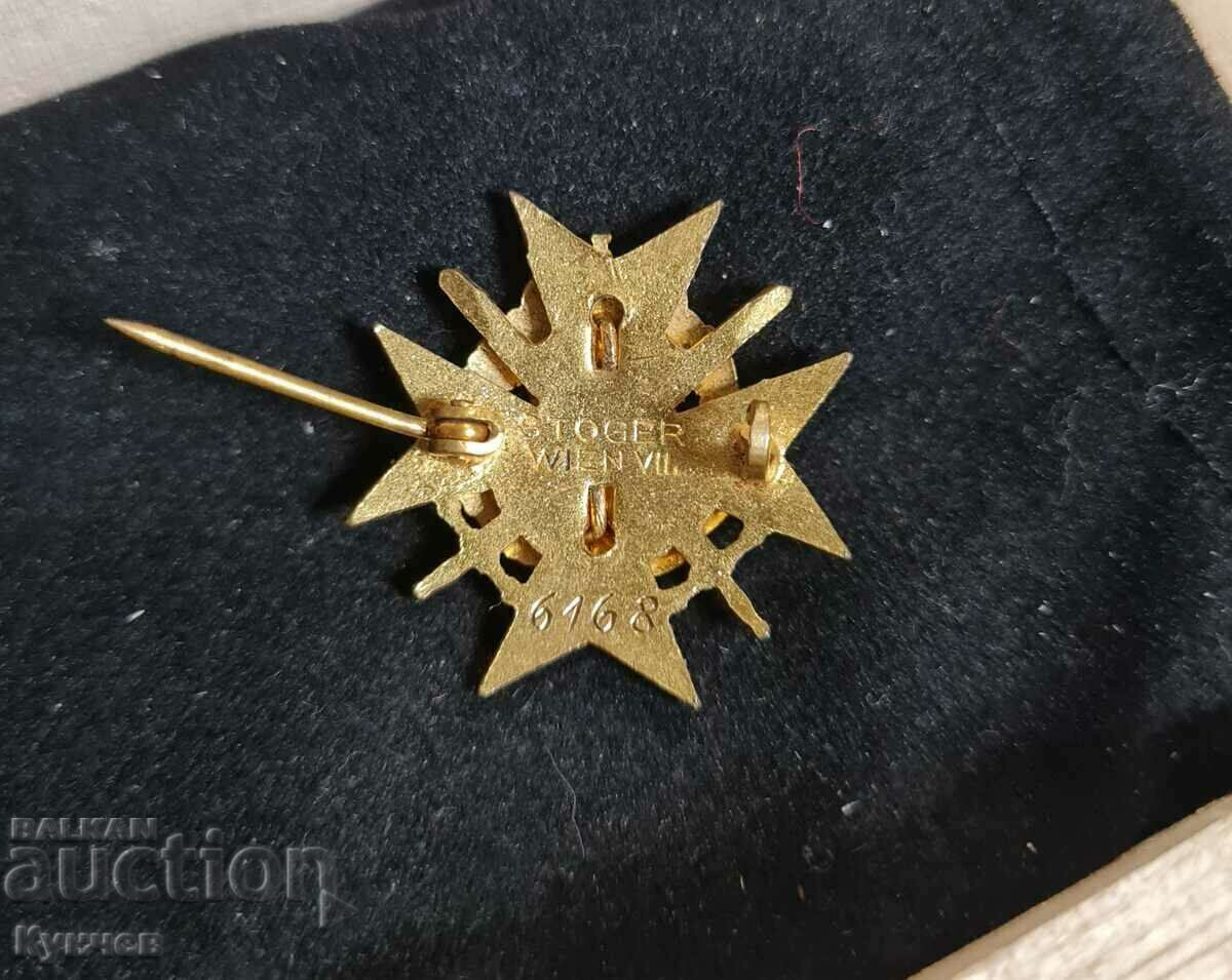 For bravery, reserve officers, royal badge, Kingdom of Bulgaria with price 88.00 BGN | € 44.99 For bravery, reserve officers, royal badge, Kingdom of Bulgaria with price 88.00 BGN | € 44.99