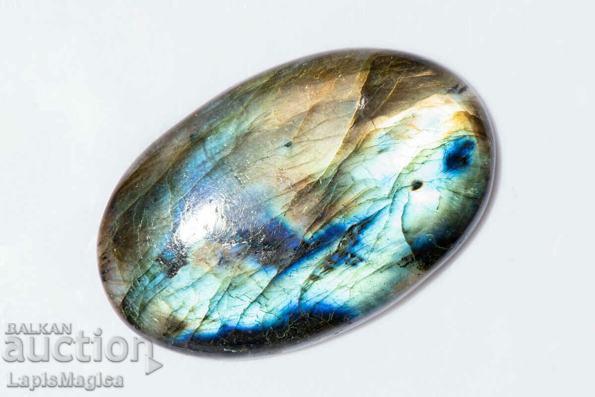 Labradorite 57,2ct Oval Cabochon #28