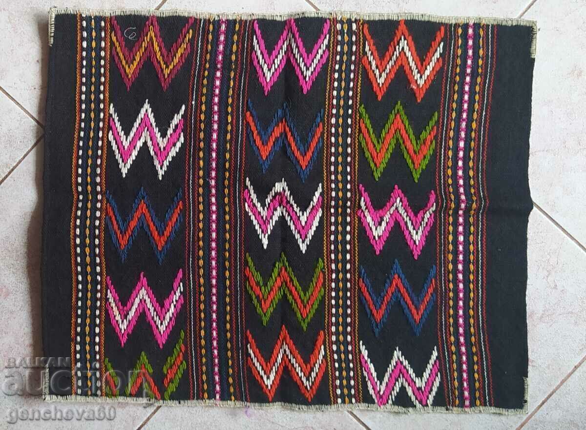 Woven, embroidered pillowcase Woven, embroidered pillowcase