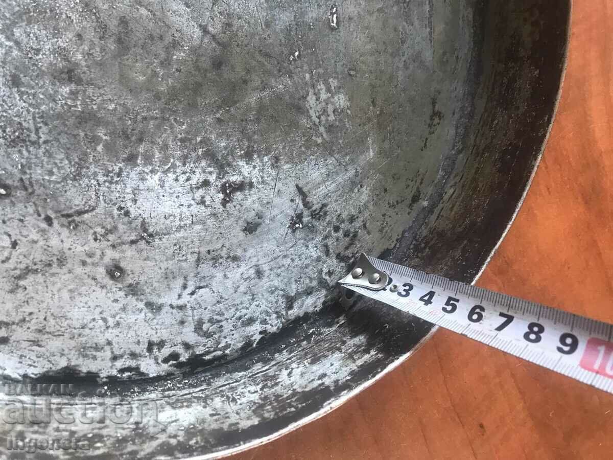 MASSIVE ANTIQUE COPPER HONEY TRAY - 600 GR. with price 35.00 BGN | € 17.90 MASSIVE ANTIQUE COPPER HONEY TRAY - 600 GR. with price 35.00 BGN | € 17.90