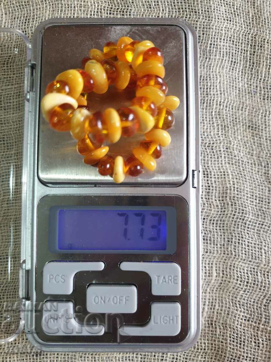 Auction Natural Baltic amber bracelet in two colors Auction Natural Baltic amber bracelet in two colors