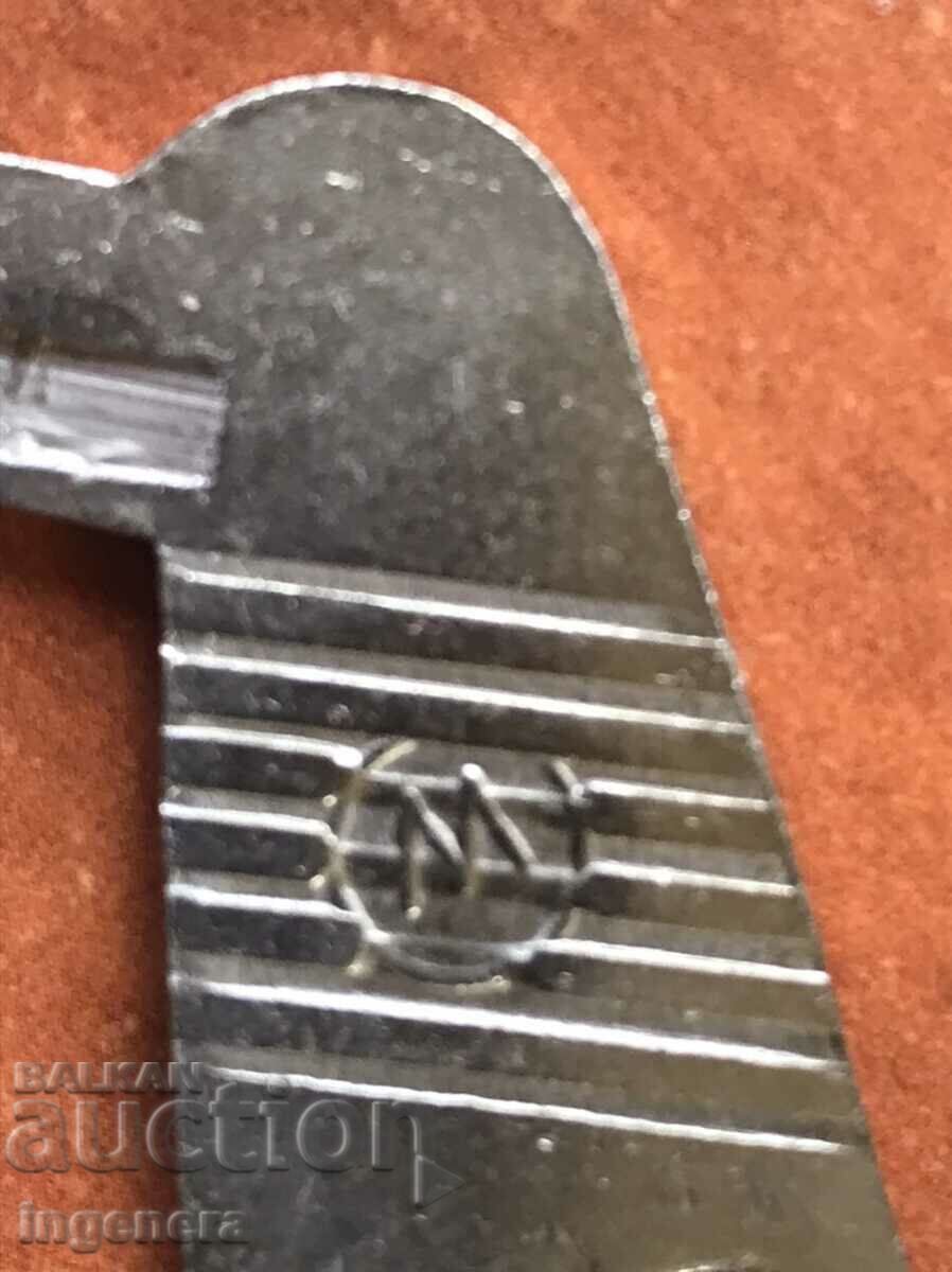 CAR OR MOTORCYCLE KEY RETRO with price 5.00 BGN | € 2.56 CAR OR MOTORCYCLE KEY RETRO with price 5.00 BGN | € 2.56