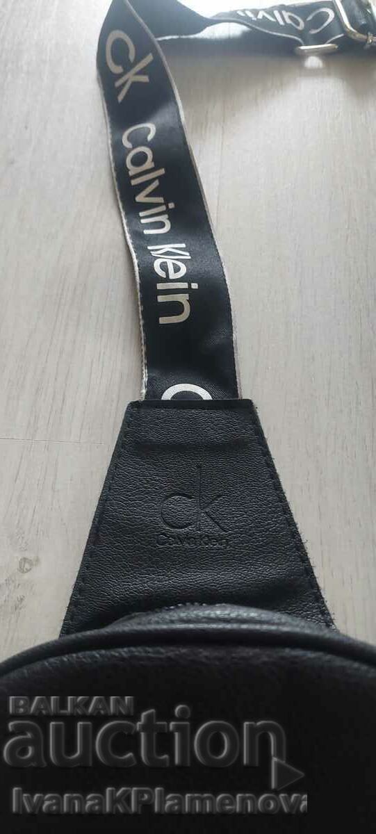 Аукцион Чантичка дамска отлична Аукцион Чантичка дамска отлична