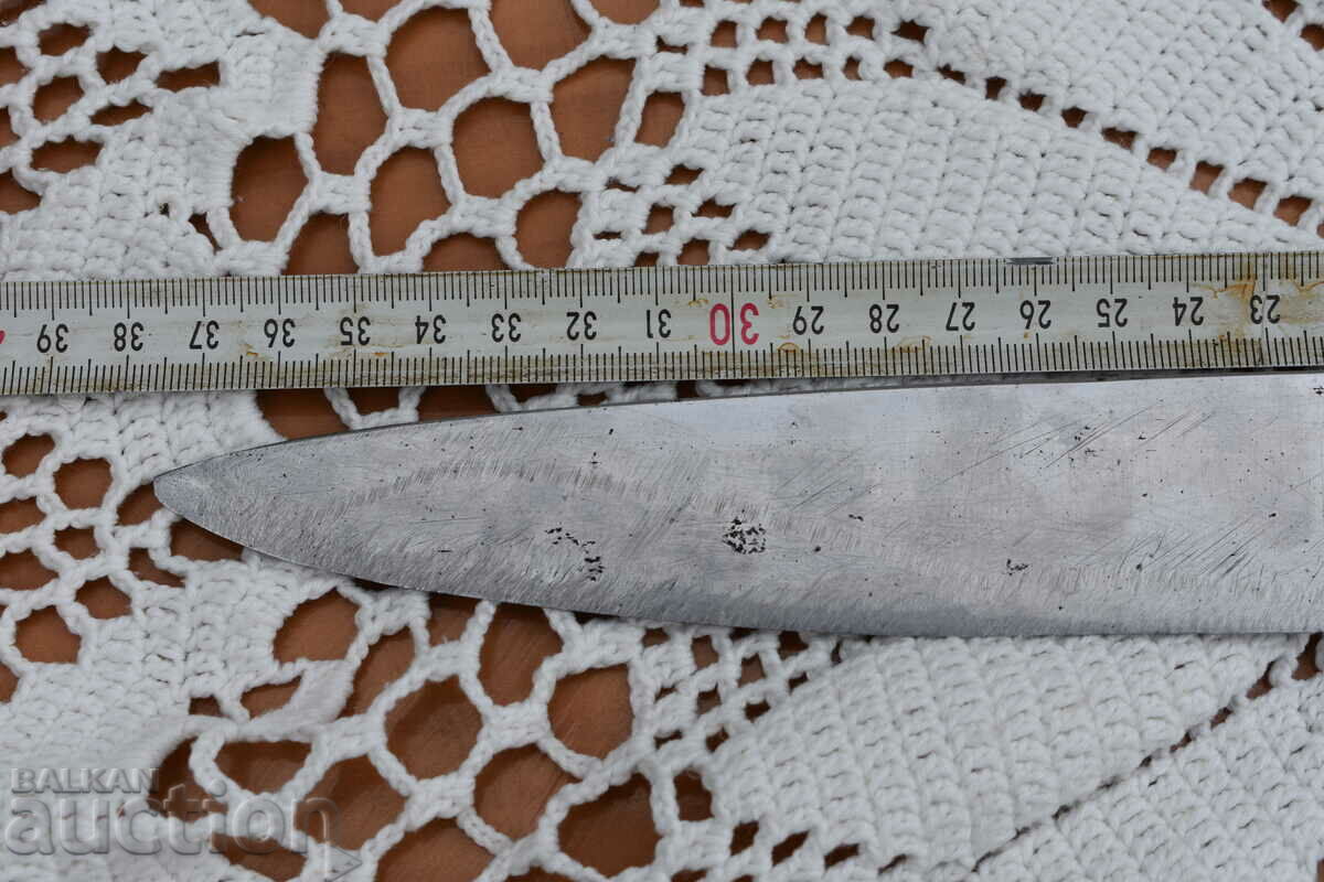 Παλιό μεγάλο μαχαίρι Gabrovo με τιμή 150.00 BGN | € 76.69 Παλιό μεγάλο μαχαίρι Gabrovo με τιμή 150.00 BGN | € 76.69