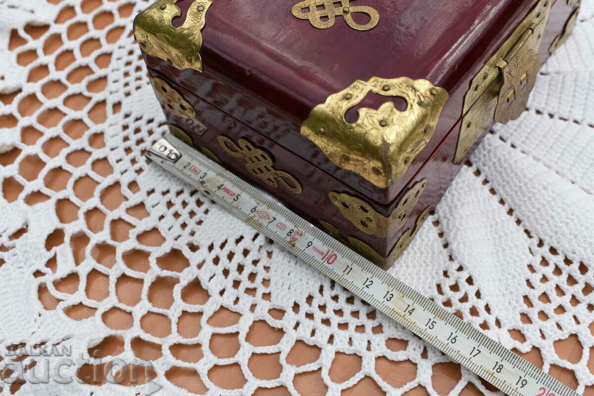 Old jewelry box - 6 Old jewelry box - 6