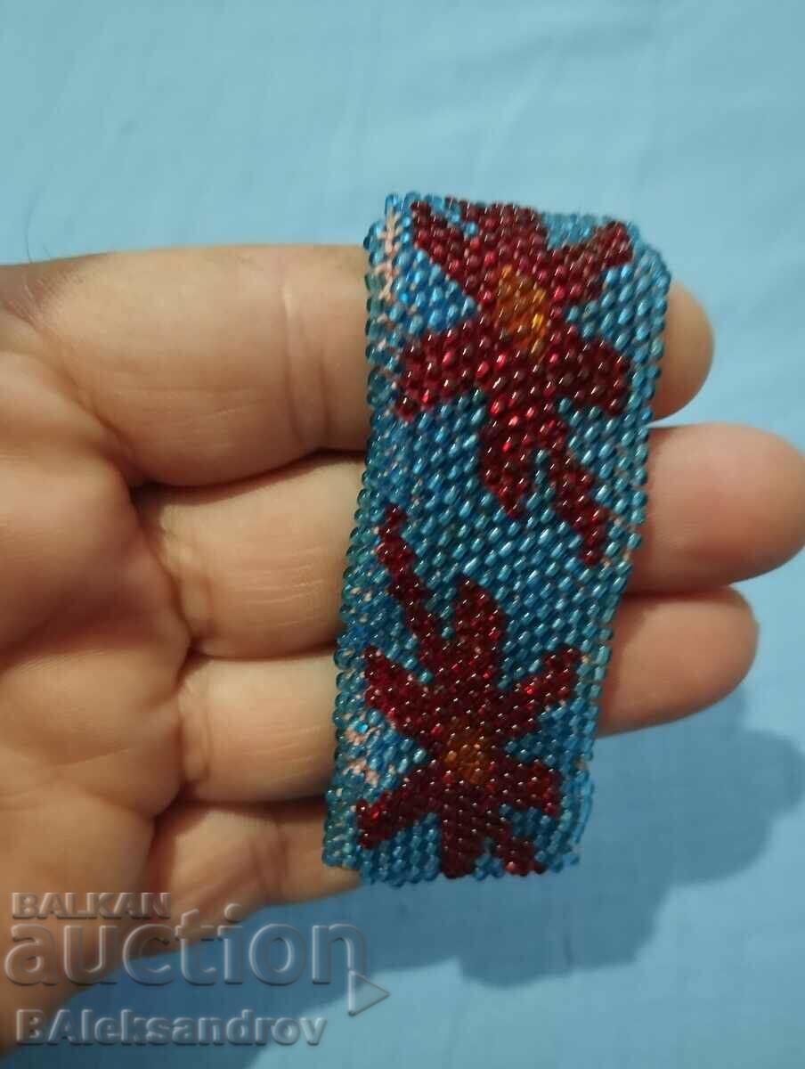 Auction  Beaded bracelet