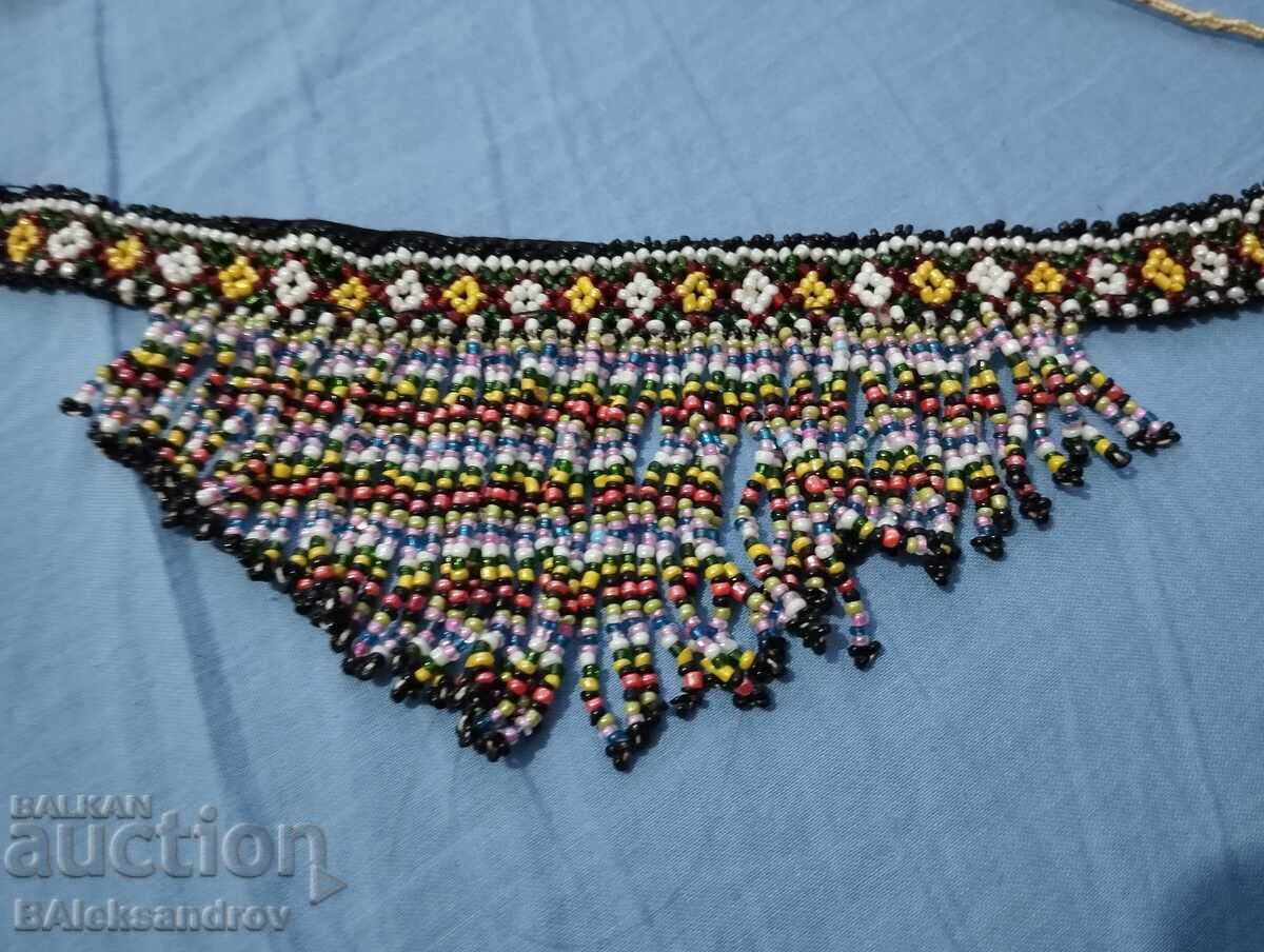 Beaded necklace and earring set with price 11.00 BGN | € 5.62 Beaded necklace and earring set with price 11.00 BGN | € 5.62