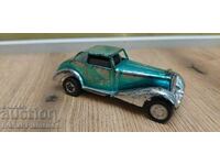 Cărucior cu mecanism