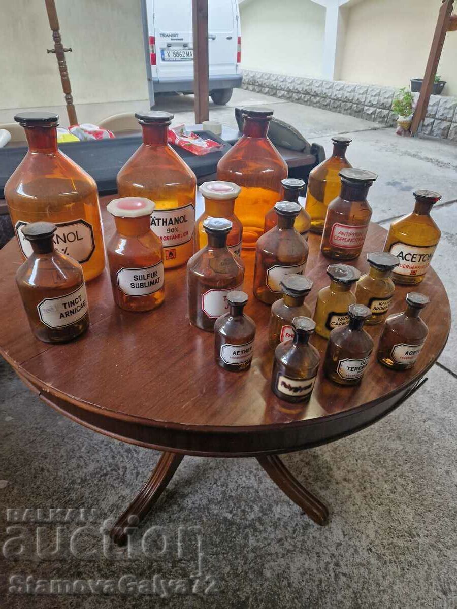 Голям лот антикварни аптекарски шишета - 6