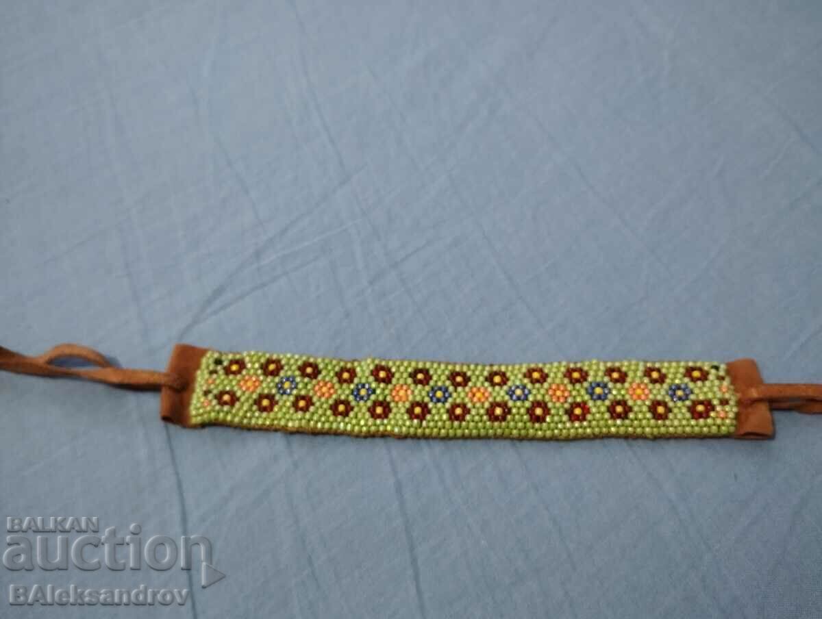 Beaded bracelet with price 5.00 BGN | € 2.56 Beaded bracelet with price 5.00 BGN | € 2.56