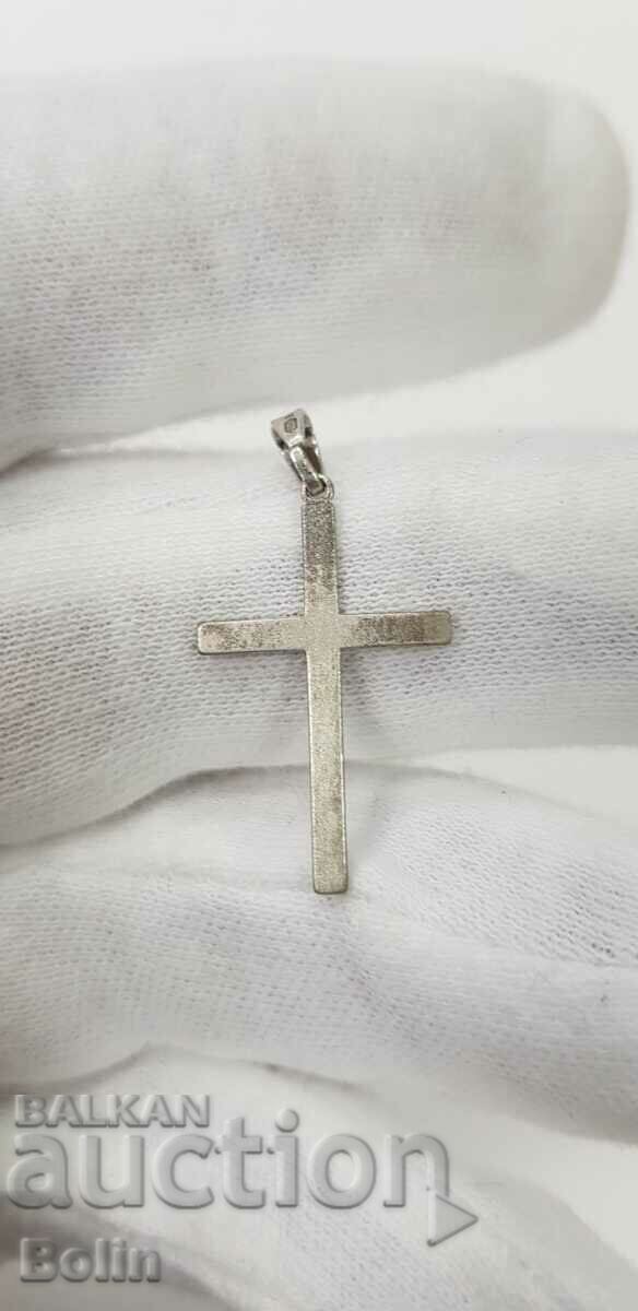 Стилен модерен сребърен кръст 835 пр. - Европа с цена € 6.00 | 11.73 лв.