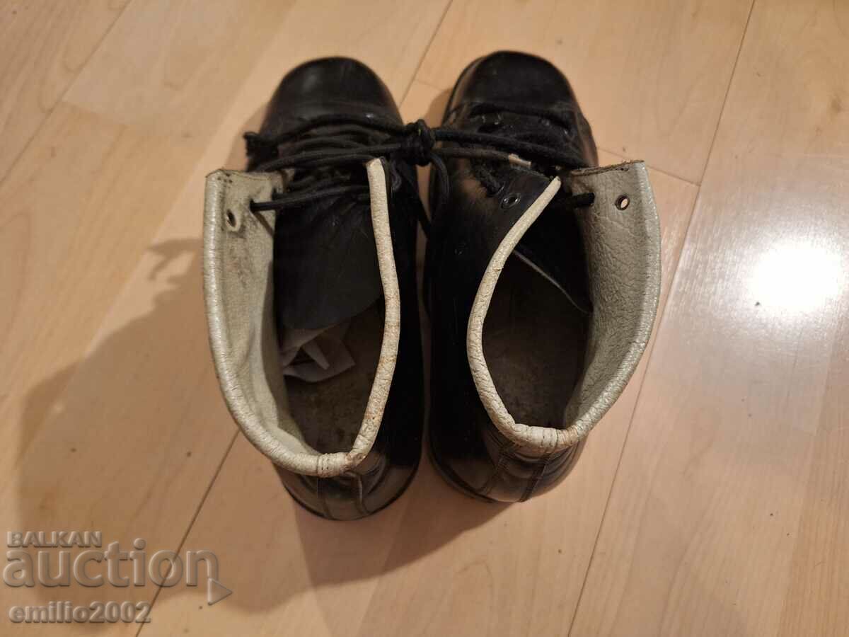 Hiking shoes Pioneer retro social 40 number - 6