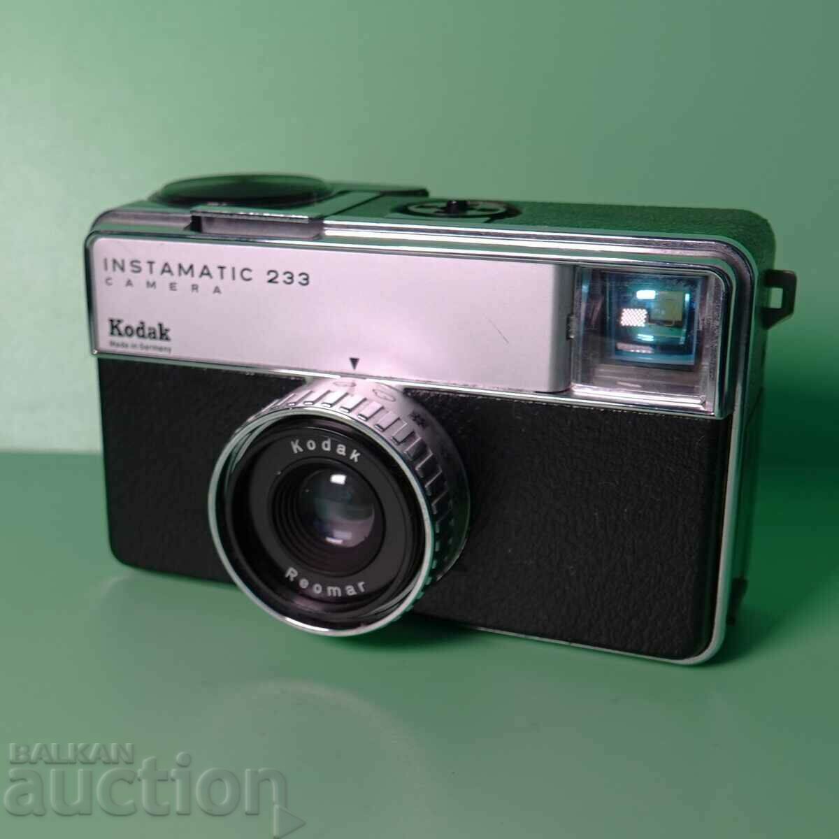 Kodak instamatic 233