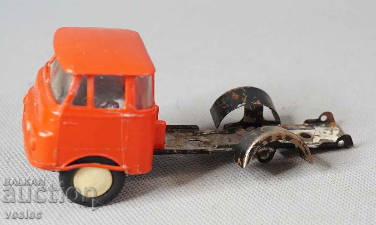 ROBUR Vechi model de camion de jucărie din plastic german