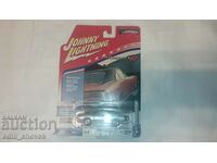 1/64 Johny Lightning Dodge Charger RT 1969. Нов