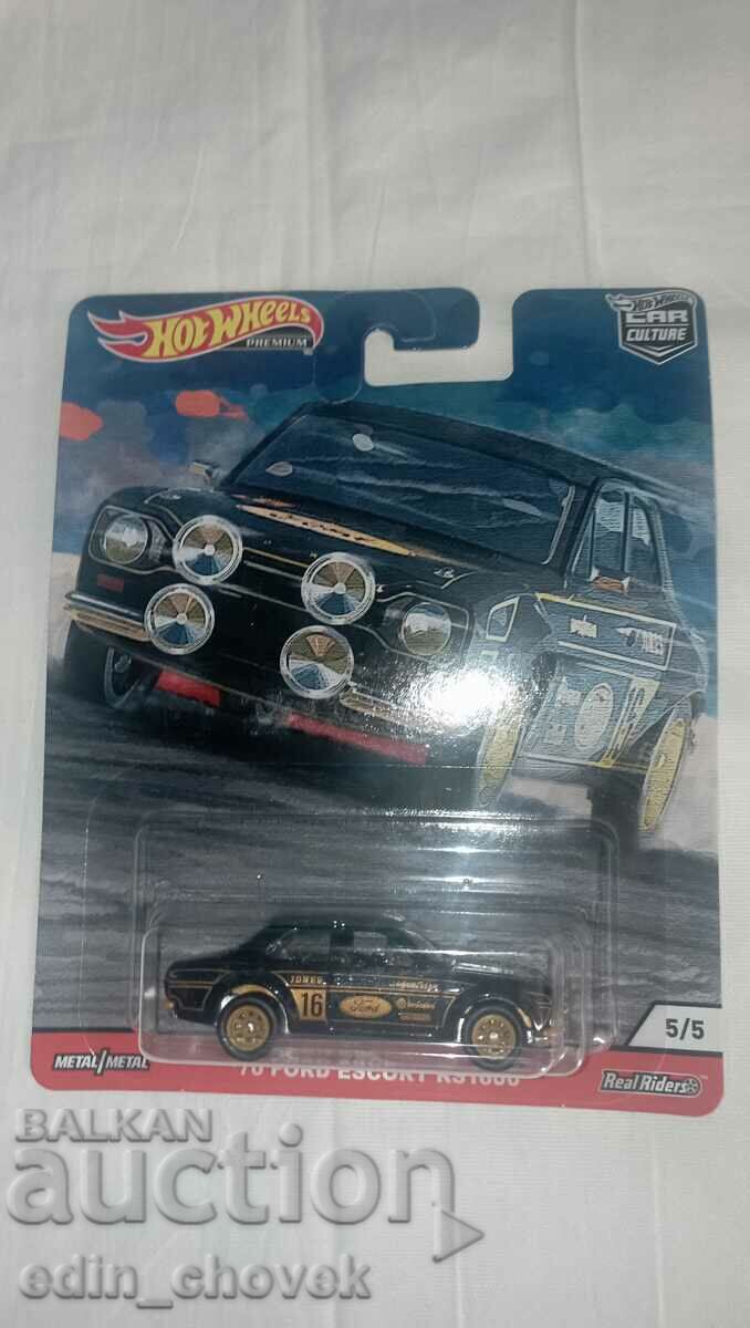 Hot Wheels Premium Real Riders '70 Ford Escort RS 1600. New