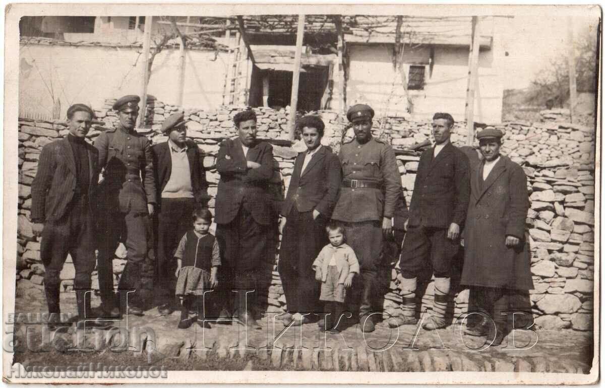 1935 OLD PHOTO MILITARY LOCAL RESIDENTS S. SLASTEN RODOPI D040