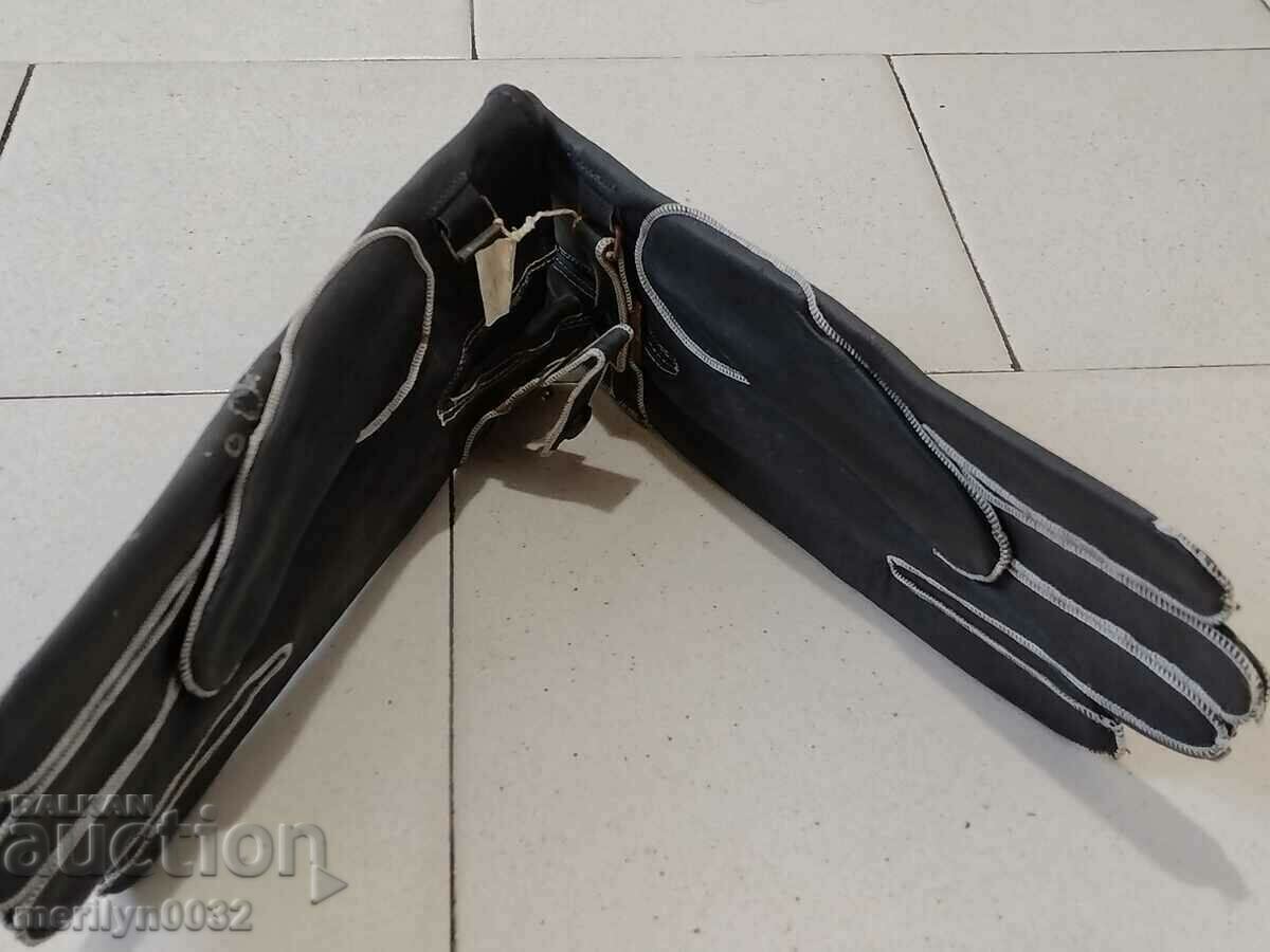 Women's leather gloves UNUSED Kingdom of Bulgaria 1920s - 5 Women's leather gloves UNUSED Kingdom of Bulgaria 1920s - 5