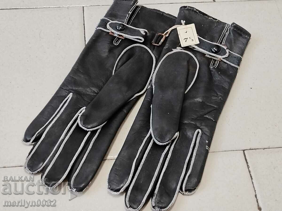 Women's leather gloves UNUSED Kingdom of Bulgaria 1920s - 6 Women's leather gloves UNUSED Kingdom of Bulgaria 1920s - 6