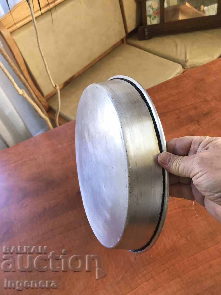 TRAY ALUMINUM DISH FOR PIES - 5 TRAY ALUMINUM DISH FOR PIES - 5