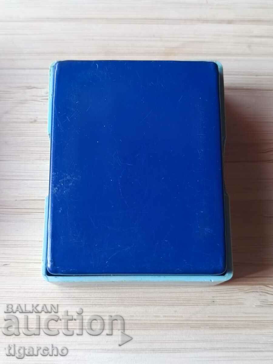 Δημοπρασία Κουτιά για ρωσικά ρολόγια Δημοπρασία Κουτιά για ρωσικά ρολόγια