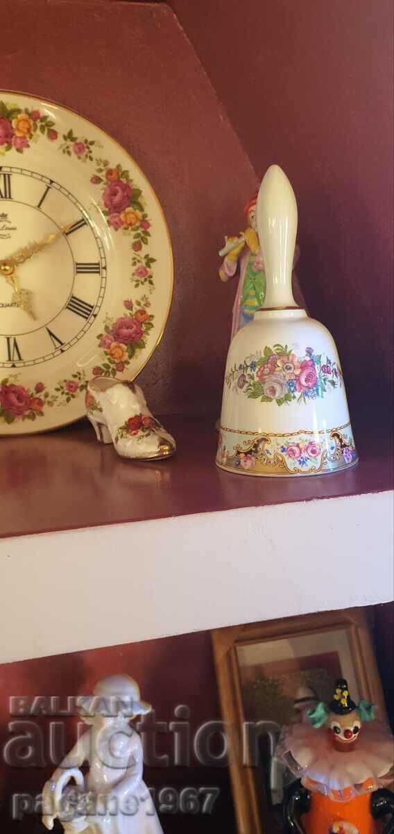 Доставка на Английски стенен часовник Доставка на Английски стенен часовник