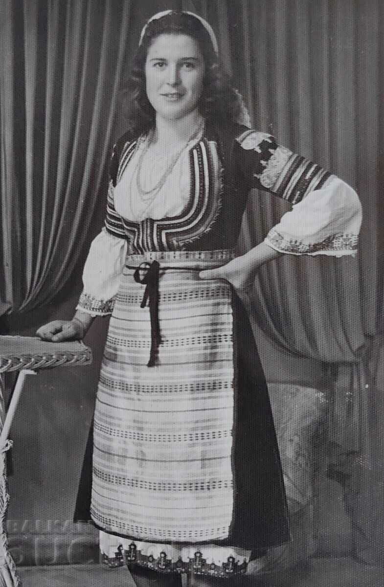 KUSTENDILSKA SAYA SUKMAN WEARING APRON SHIRT WOMAN PHOTO with price 25.00 BGN | € 12.78 KUSTENDILSKA SAYA SUKMAN WEARING APRON SHIRT WOMAN PHOTO with price 25.00 BGN | € 12.78