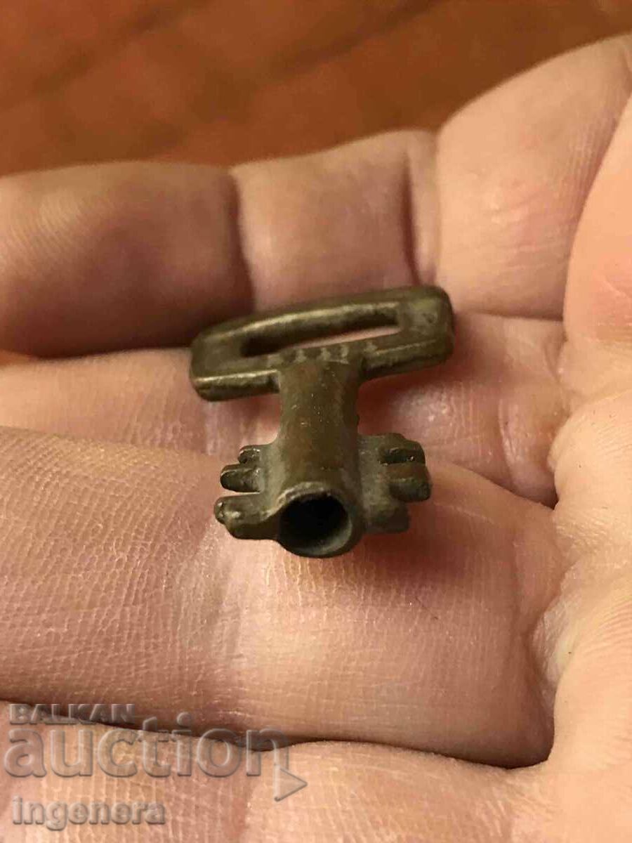 Auction KEY ANTIQUE KEYS FOR COLLECTION Auction KEY ANTIQUE KEYS FOR COLLECTION