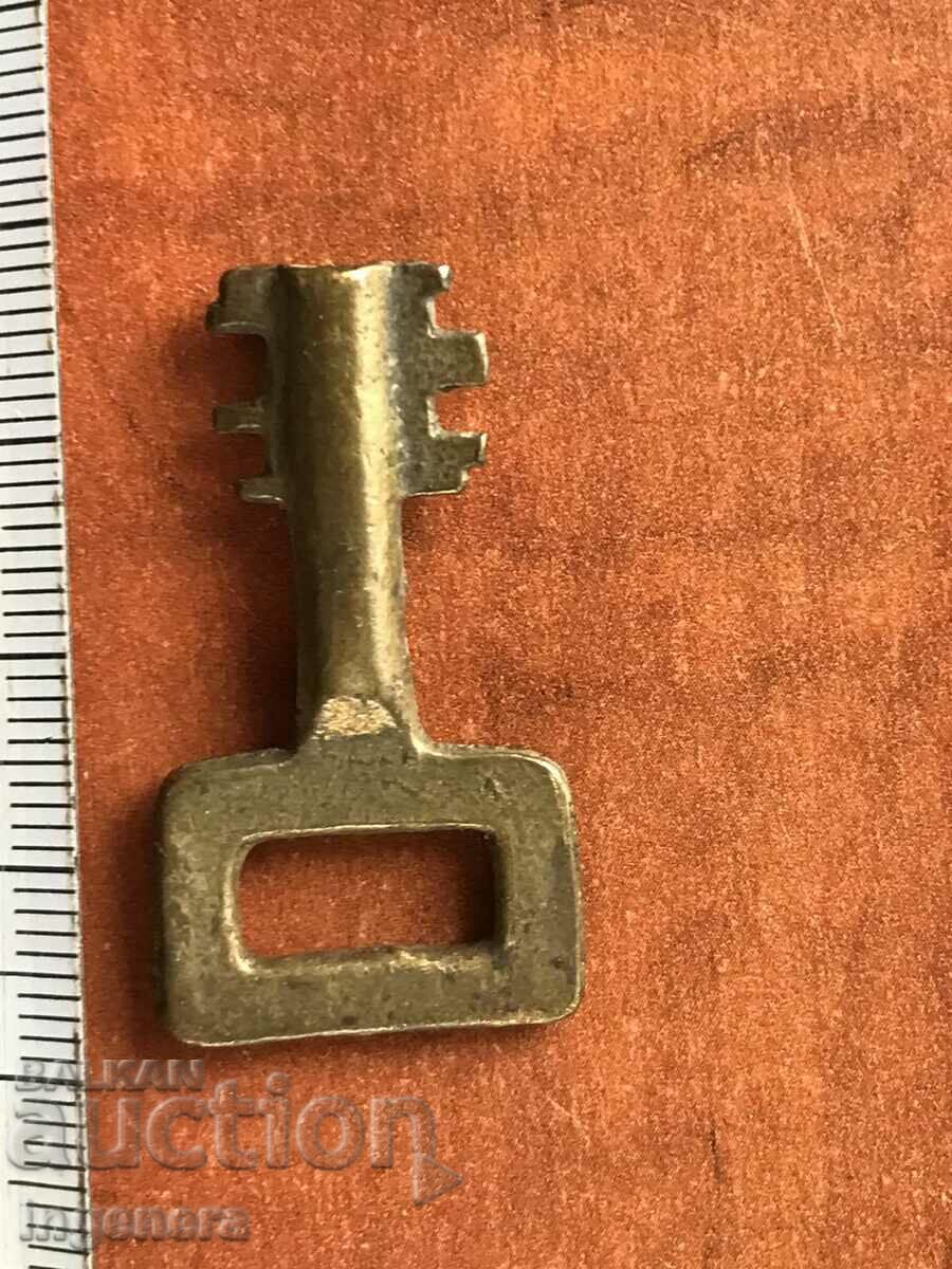 KEY ANTIQUE KEYS FOR COLLECTION