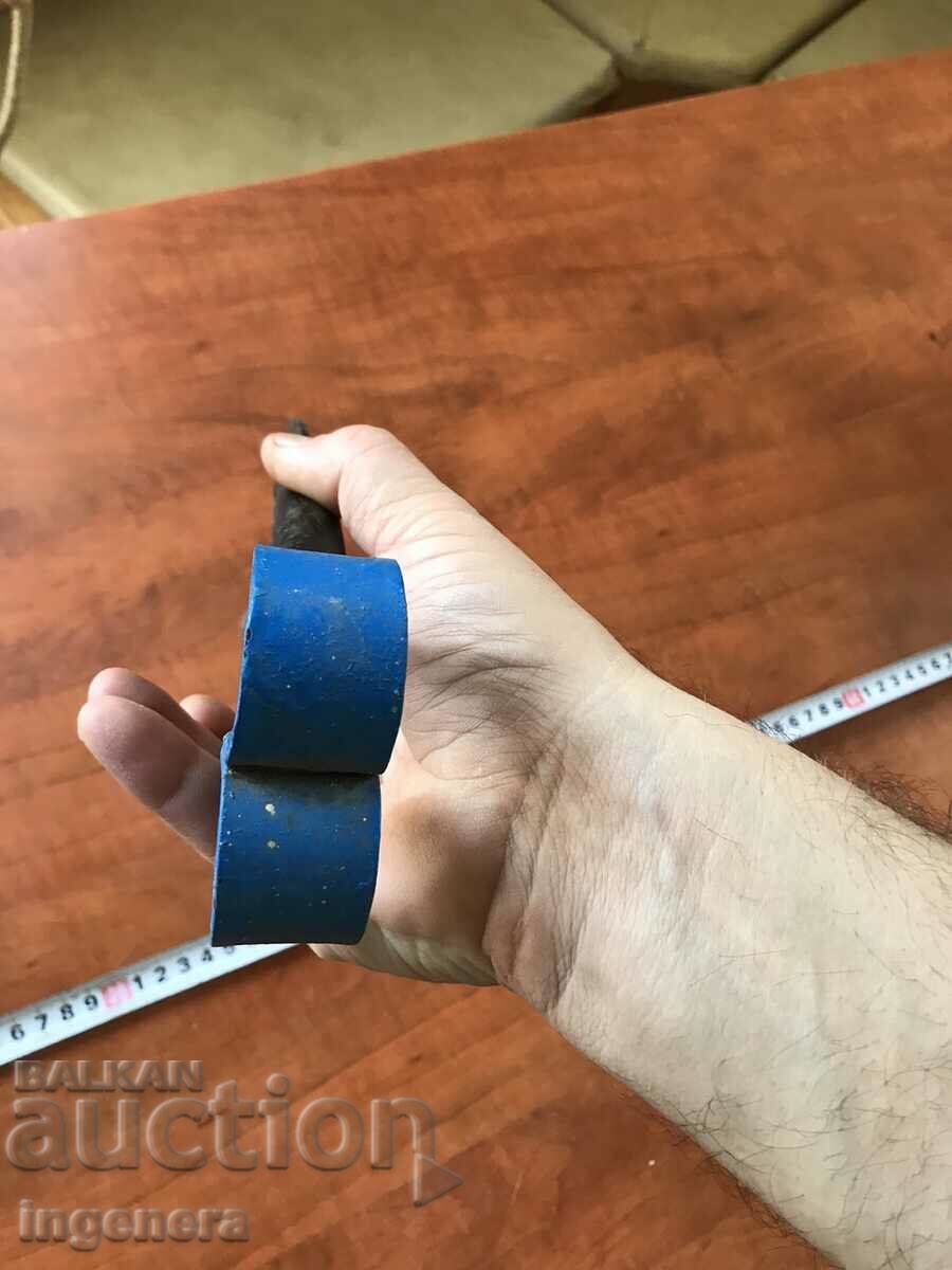 Delivery of INTERIOR SCISSORS