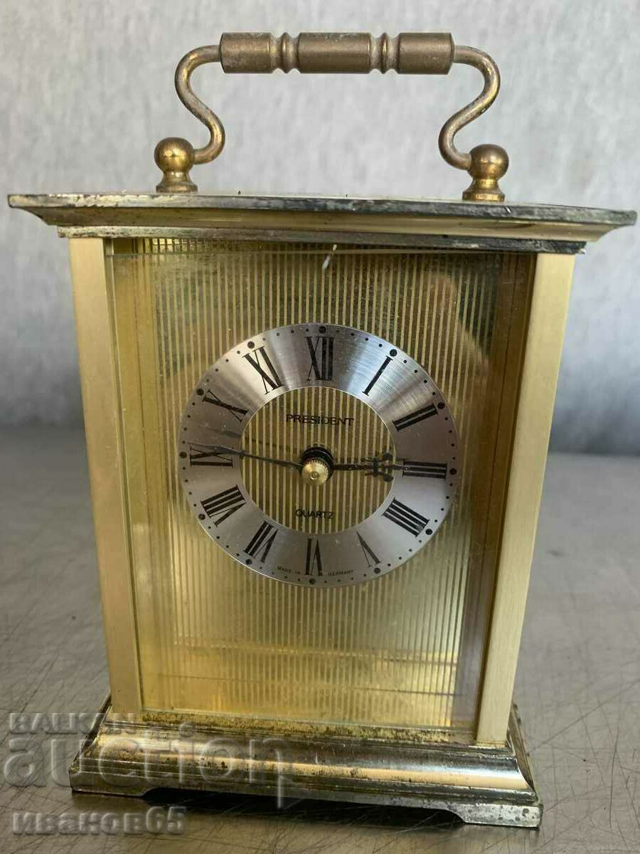 desk clock with price 20.00 BGN | € 10.23 desk clock with price 20.00 BGN | € 10.23