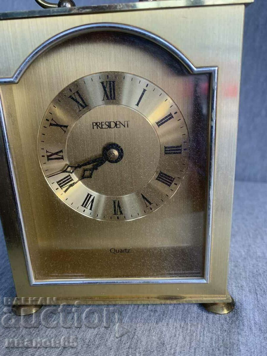 desk clock with price 25.00 BGN | € 12.78 desk clock with price 25.00 BGN | € 12.78