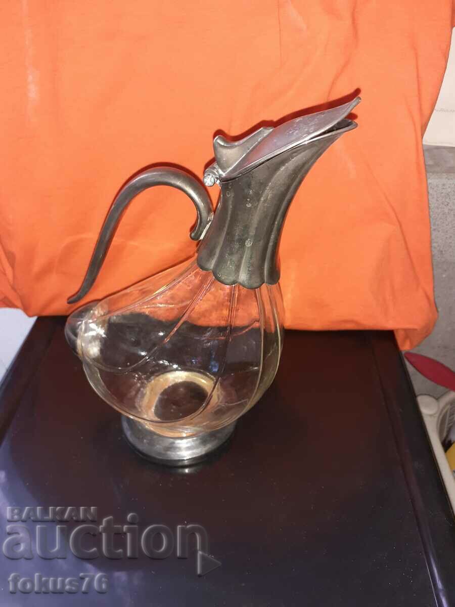 Auction A wonderful hunting jug in the shape of a duck Auction A wonderful hunting jug in the shape of a duck