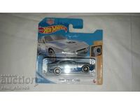 Hot Wheels '89 Porsche 944 Turbo. Nou