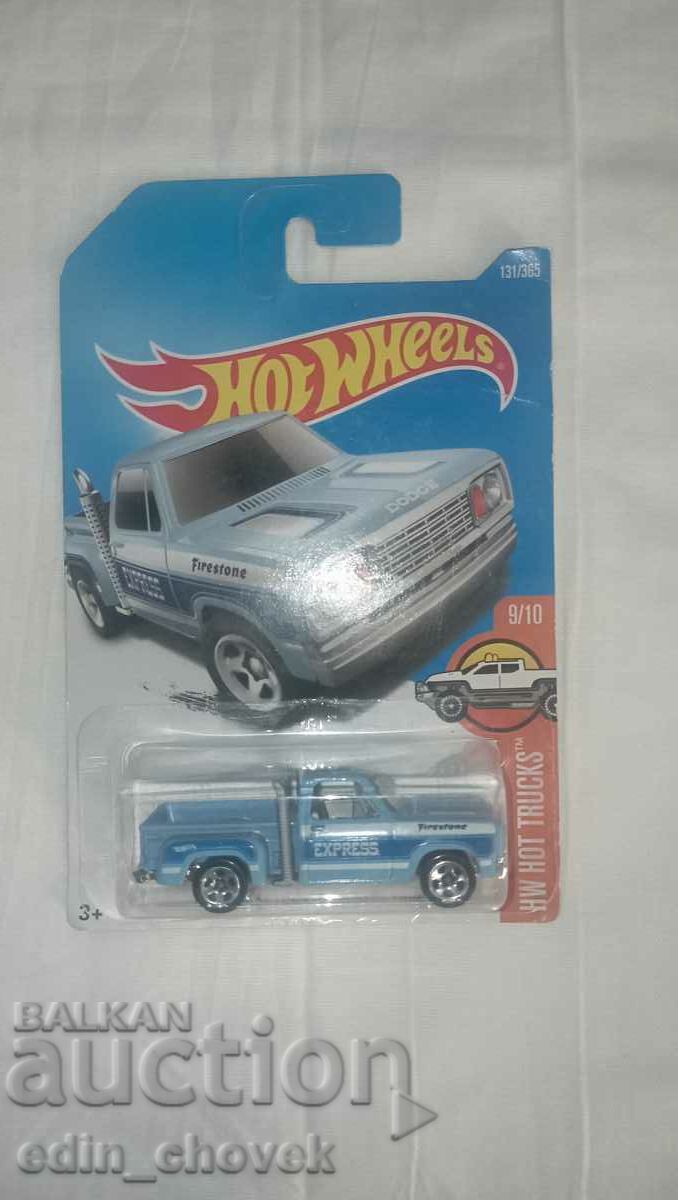 Hot Wheels '78 Dodge Red Express. New