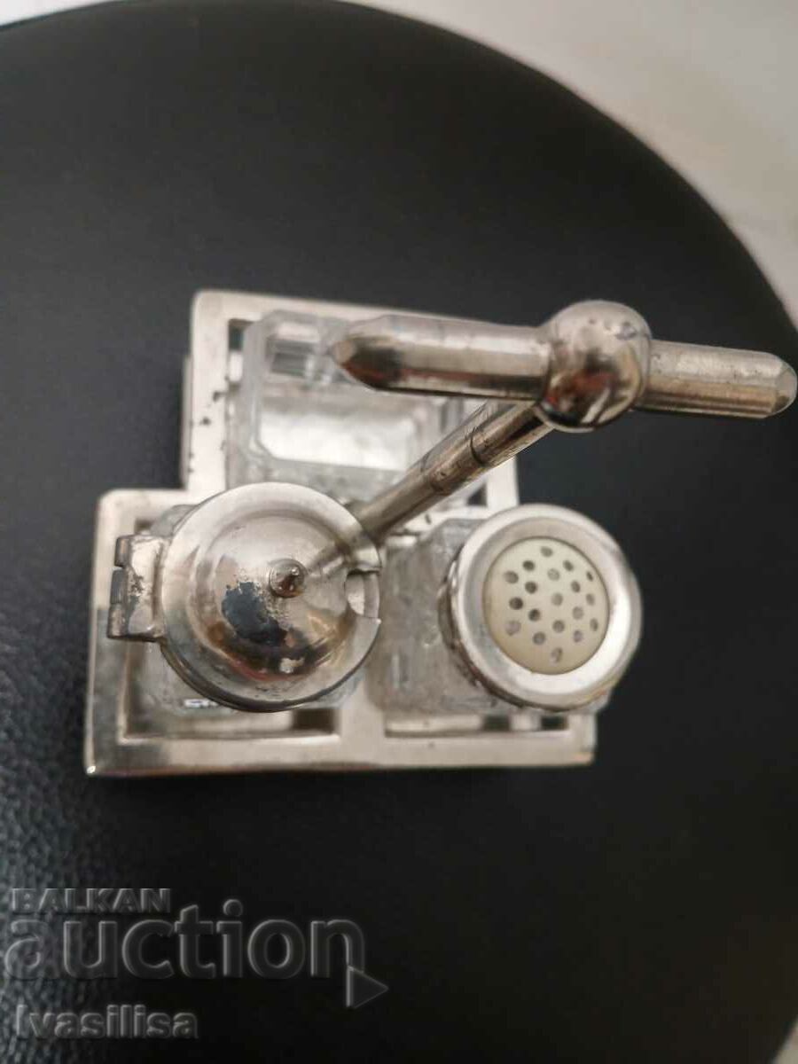 Старинен комплект,солница,маркировка с цена € 20.00 | 39.12 лв.